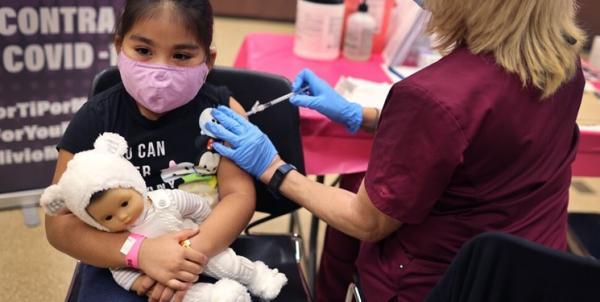تردید والدین برای واکسیناسیون بچه ها در آمریکا، کارشناسان: زمان برای تردید نداریم
